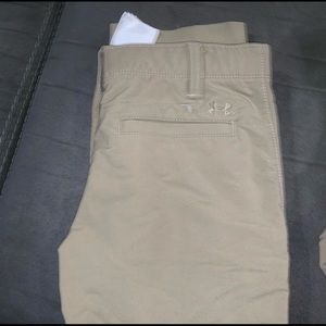 Boys size 10 UA golf pants Khaki